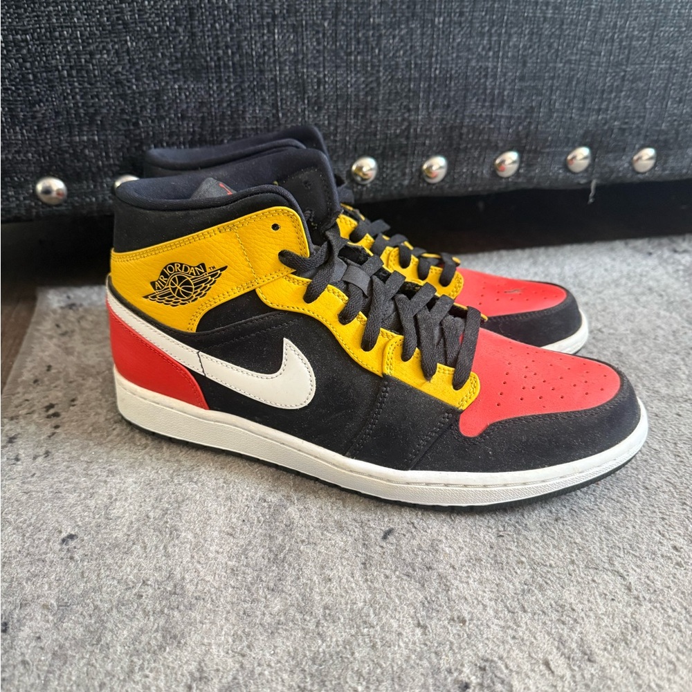 Jordan Athletic Shoes Black Red Yellow